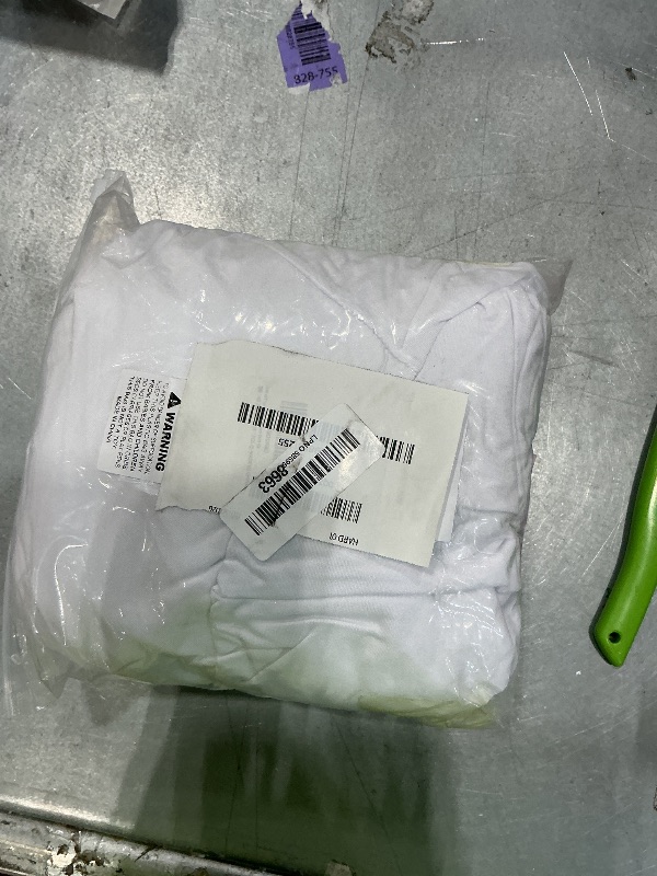 Photo 1 of 1 Pack White Stretch Table Skirt for 4ft Rectangular Tables (48"x24"x30"?