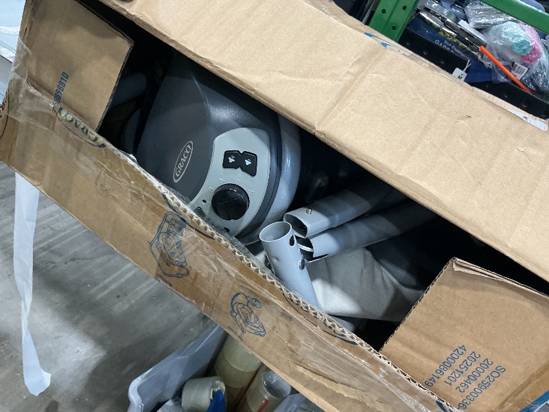 Photo 1 of [MISSING PARTS] Graco DuetSoothe Swing and Rocker