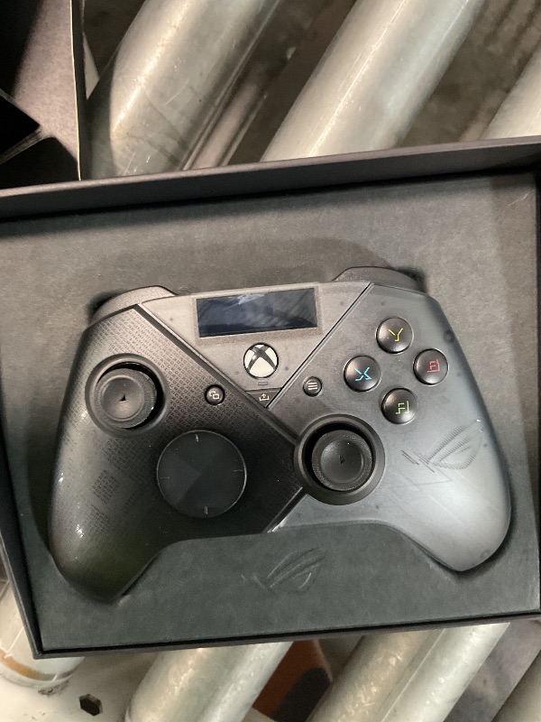 View 4 of ASUS Rog Raikiri Pro Black Bluetooth/USB Gamepad