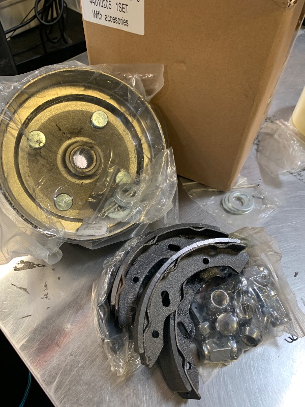 Photo 1 of ezgo brake drum inch .75 44010205 1 set with accessories