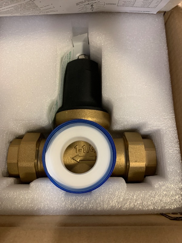 Photo 1 of 114-NR3XL Pressure Reducing Valve With Double Internal Thread Pipe Npt Connection 1-1/4" Nr3xl Compact Cartridge