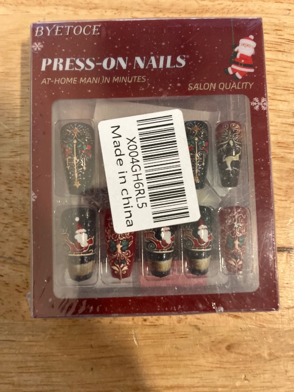 Photo 1 of Christmas Press on Nails Luxurious Fake Nail Design with Reindeer Santa Claus Christmas Tree Christmas Gift Packaging Winter Medium False Nails for Women Girls Holiday Manicure 24pcs