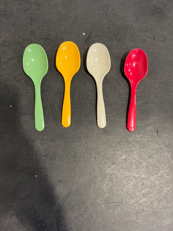 Photo 1 of 4Pcs of yogurt spoons