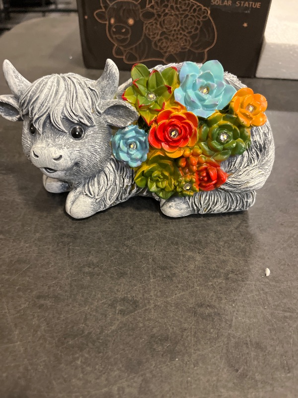 Photo 1 of Nacome Solar Garden Statues Highland Cow with Succulent and 6 LED Lights - Lawn Decor for Patio Balcony Yard Ornaments - Birthday Gifts Mom Grandma Women(Grey)