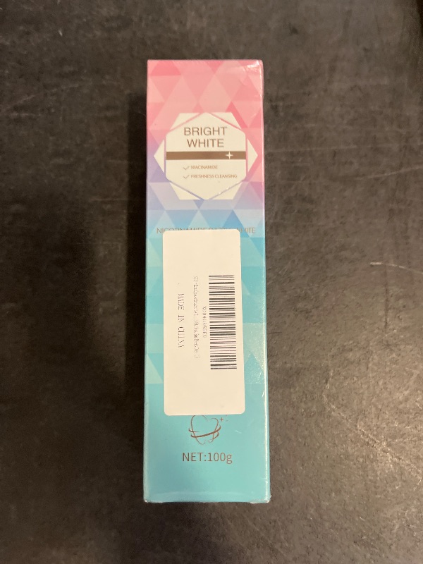 Photo 1 of Bright White Dazzle Whitening Toothpaste Niacinamide Long Lasting Freshness 100g