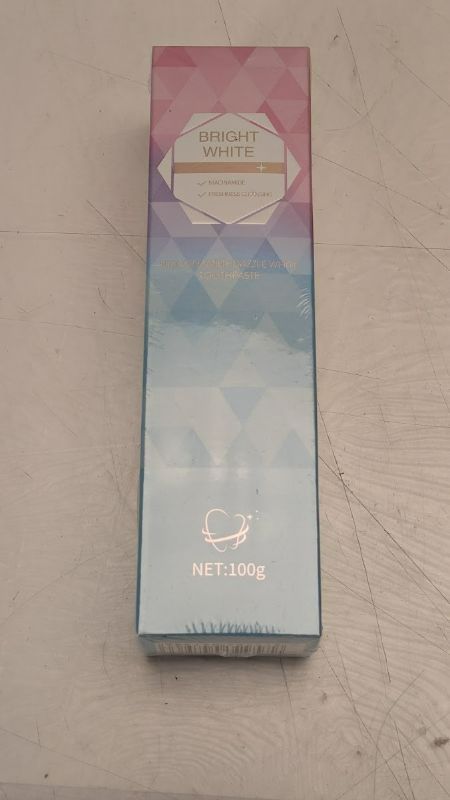 Photo 1 of Bright White Dazzle Whitening Toothpaste Niacinamide Long Lasting Freshness 100g