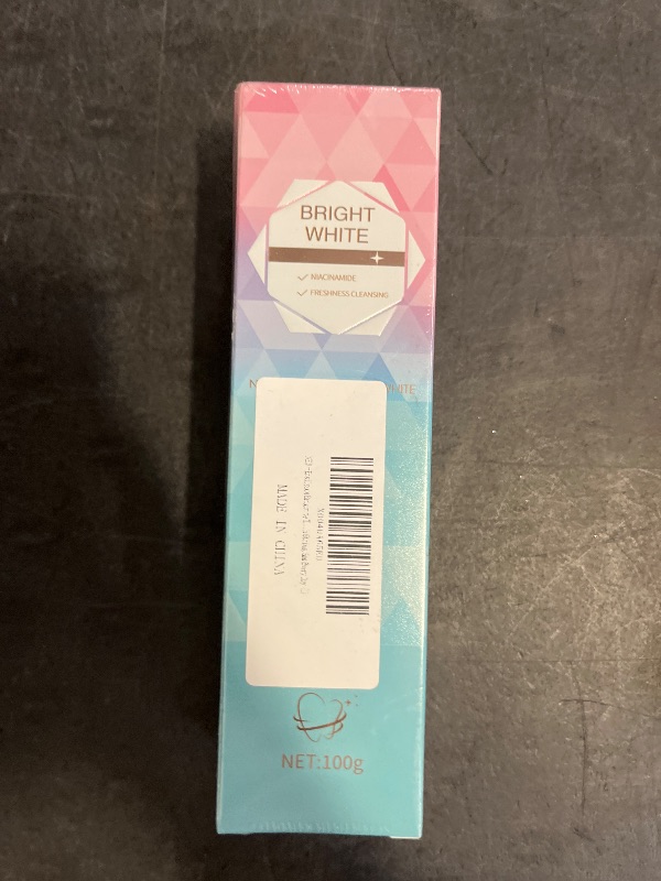 Photo 1 of Bright White Dazzle Whitening Toothpaste Niacinamide Long Lasting Freshness 100g
