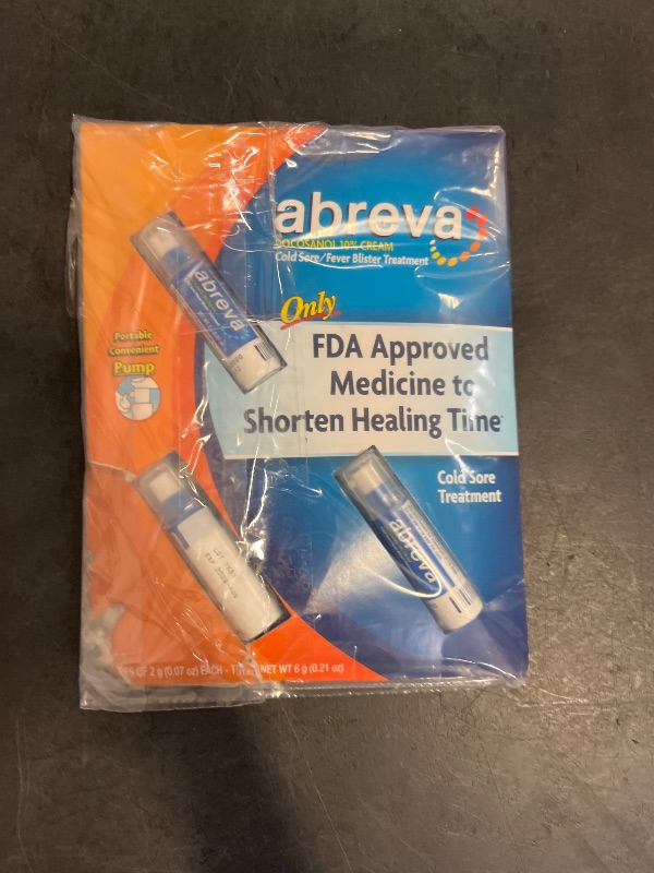 Photo 1 of Abreva Docosanol 10% Cream Cold Sore Treatment, Fever Blister and Cold Sore Cream - 0.07 Oz Pump Bottle x 3