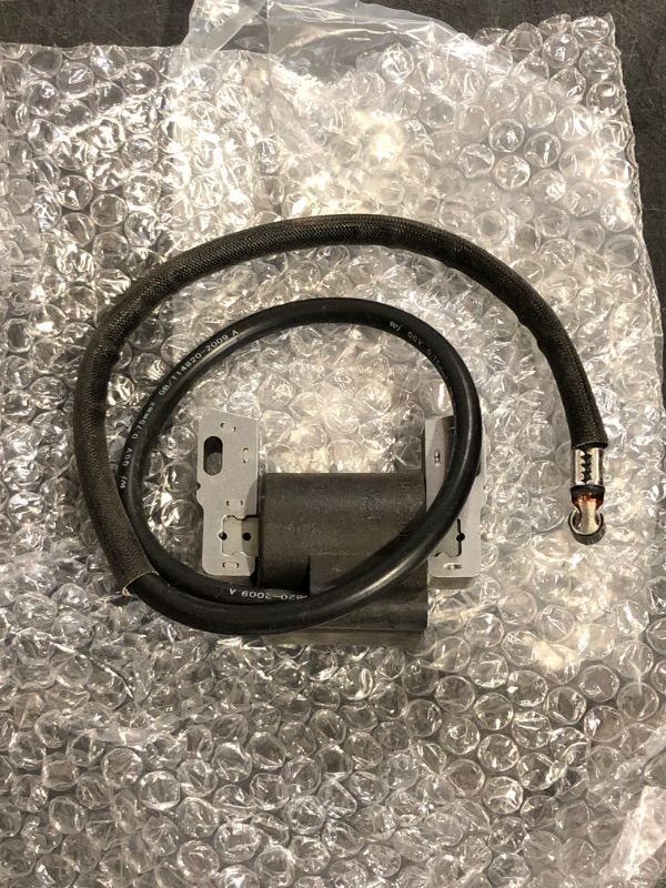 Photo 1 of Dalom 398811 Ignition Coil Module for Briggs Stratton 395492 395326 398265 7HP-16HP Horizontal Vertical Single Cylinder Engines
