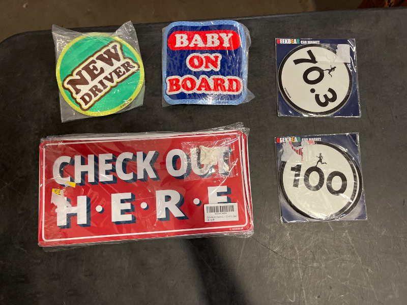 Photo 1 of 5 items of Automotive accessories