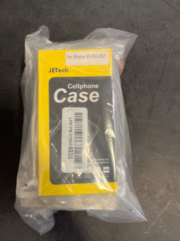 Photo 1 of 6 items of phone cases