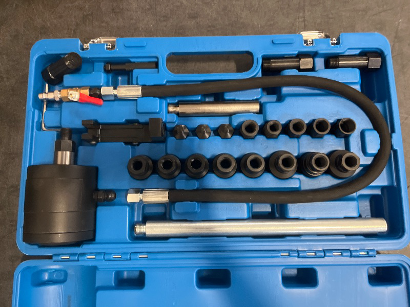 Photo 1 of 22-piece Pneumatic Diesel Fuel Injector Removal Tool Kit