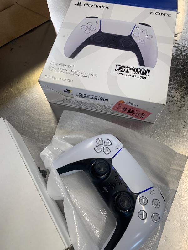 Photo 1 of PlayStation DualSense® Wireless Controller - White