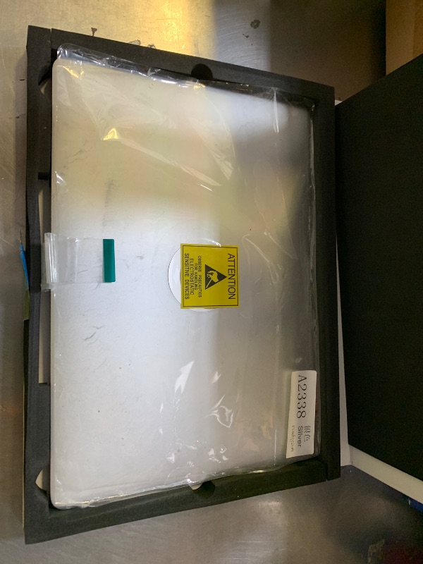 Photo 1 of Screen Replacement for MacBook Pro 13 inch A2338 2020 M1/2022 M2 LCD-Silver