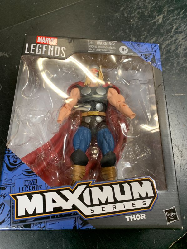 Photo 1 of Marvel Legends Maximum Series Thor Action Figure