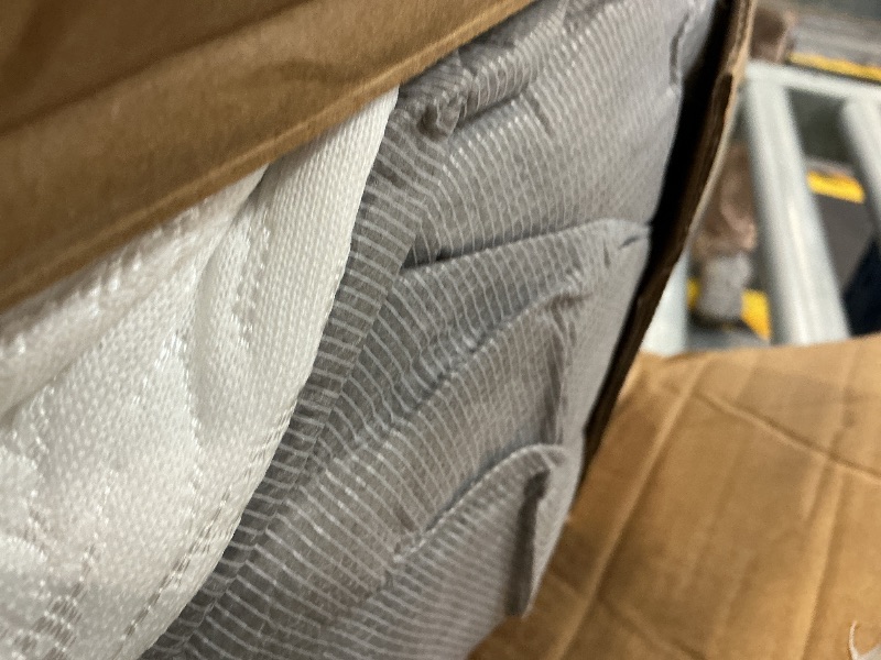 Photo 1 of EMODA Queen Size 5 Inch Box Spring