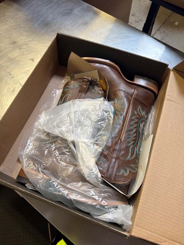 Photo 1 of ARIAT Women's Frontier Tilly Western Boot