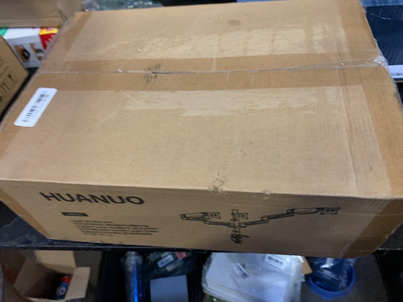 Photo 1 of HUANUO Triple Monitor Mount
