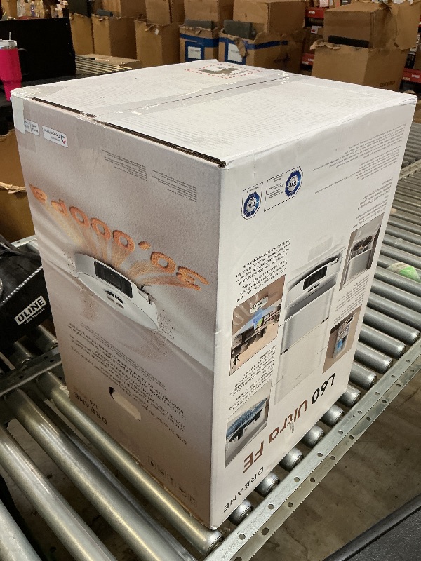 Photo 1 of dreame L60 Ultra FE Robot Vacuum and Mop