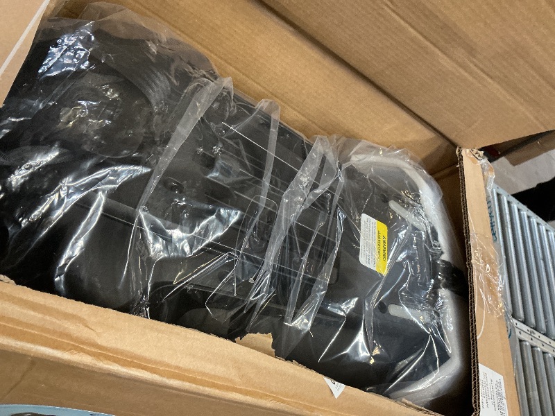 Photo 1 of Graco EasyTurn 360 Convertible Car Seat