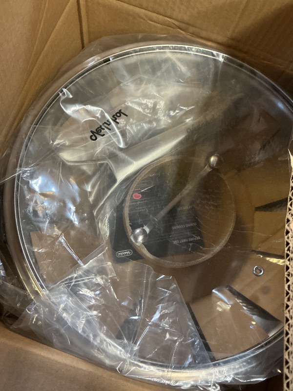 Photo 1 of VEDNHOL Titanium Frying Pan with Lid - 12 Inch Non-Toxic