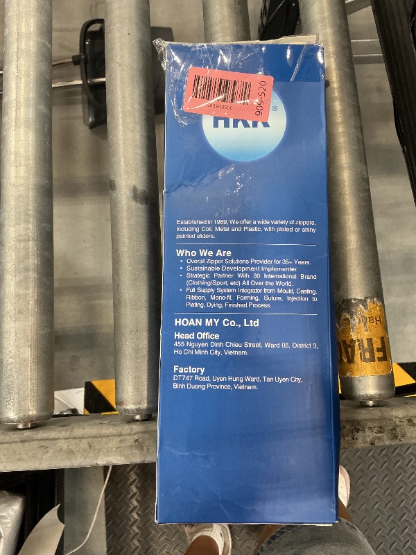 Photo 1 of HKK #5 Metal Separating Zippers - 28" (5-Pack)