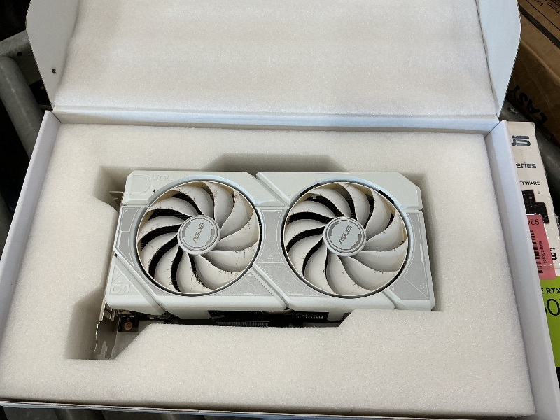 Photo 1 of ** USED, DIRTY** ASUS Dual GeForce RTX 5060 Ti White OC Graphics Card