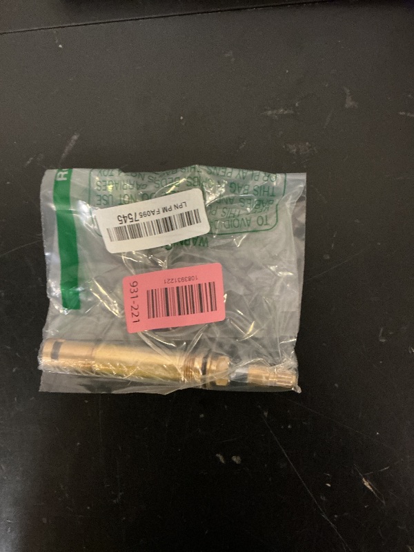Photo 1 of Pfister 910-8250 Right Hydro Cartridge and AdaptorPNPMFA0957545