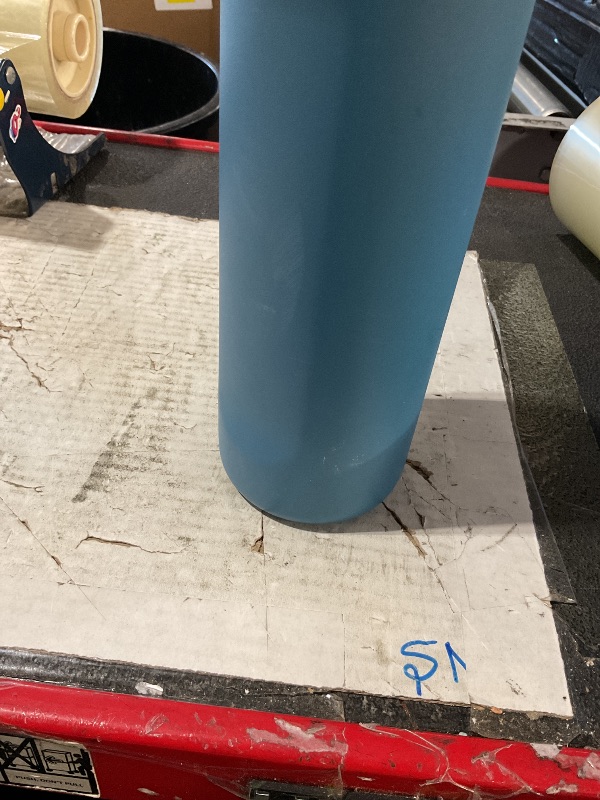 View 3 of ***MINOR DAMAGE***
Owala FreeSip Stainless Steel Water Bottle 24 oz Denim