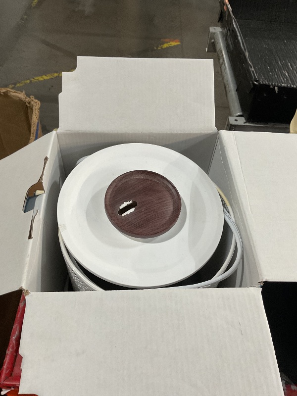 View 3 of ***MINOR DAMAGE***
BlueHills 2500ML XL Essential Oil Diffuser