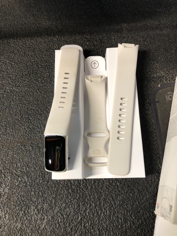 View 3 of **DOES NOT FUNCTION** Fitbit Charge 6 Fitness Tracker