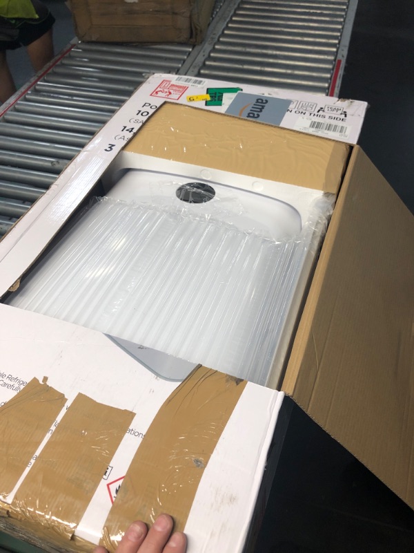 View 4 of ***FACTORY SEALED***
Humhold 14000BTU Portable Air Conditioners with Remote Control, Dehumidifier & Fan Mode, Floor Stand up Cooling Portable AC Unit for Large Room up to 700 sq.ft, Sleep,Timer & Auto Swing Function
