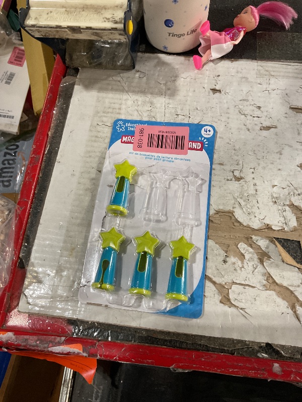 View 2 of ***MISSING PARTS***
Educational Insights Magnetic Pointer Wand Set