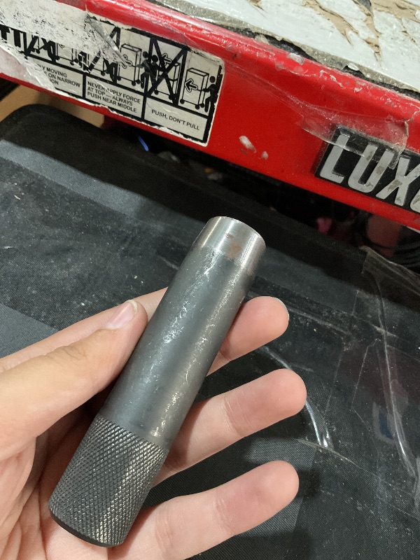 View 3 of ***MINOR DAMAGE***
Bivethoi 20mm Metric Hole Punch