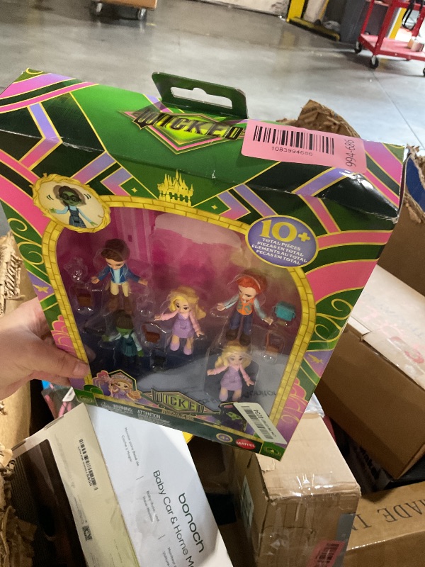 View 2 of ***MISSING SOME THINGS***Mattel Wicked Students of Shiz Multipack Dolls