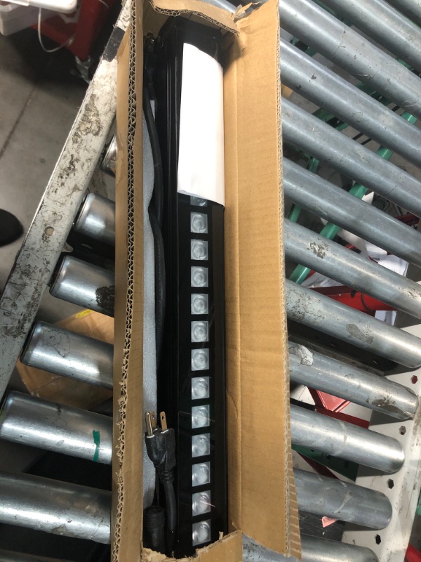 Photo 1 of (for parts, not functional) HiHzug New Upgraded Wall Washer LED Lights with 10x60°, 108W, Linkable, Dimmable &Timing&11 Mode RGBW Color Changing Wall Wash Lighting with RF Remote and Switch Control, 3.2ft/40 120V Light Bar