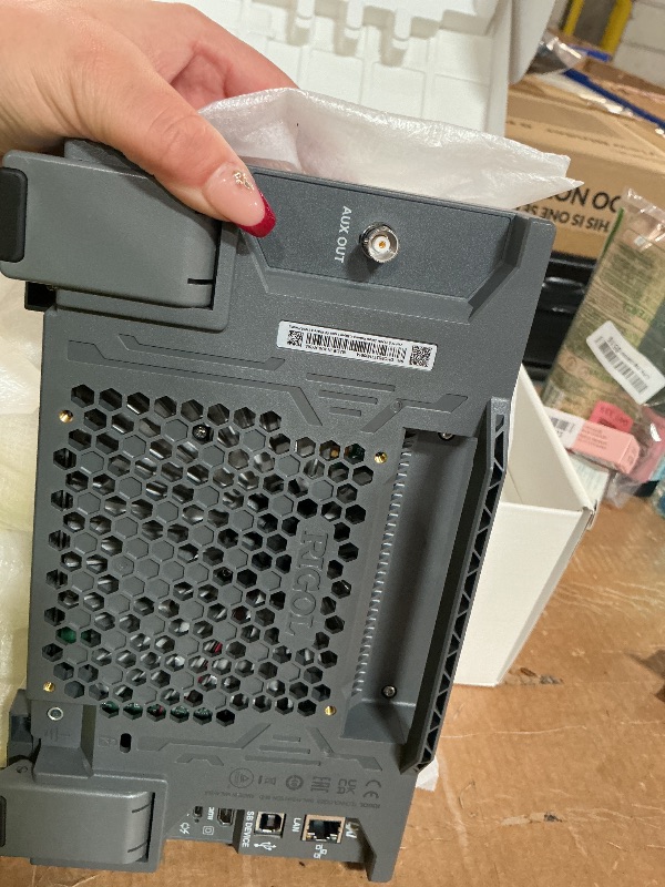 Photo 1 of ***COULD NOT GET TO POWER ON***RIGOL Digital Oscilloscope DHO802 70 MHz 2-Ch + EXT Trig 1.25 GSa/s 12-bit 25 Mpts UltraAcquire 1,000,000 wfms/s 7" Touch LAN/USB/HDMI Web Control SCPI for Troubleshooting MCU CAN