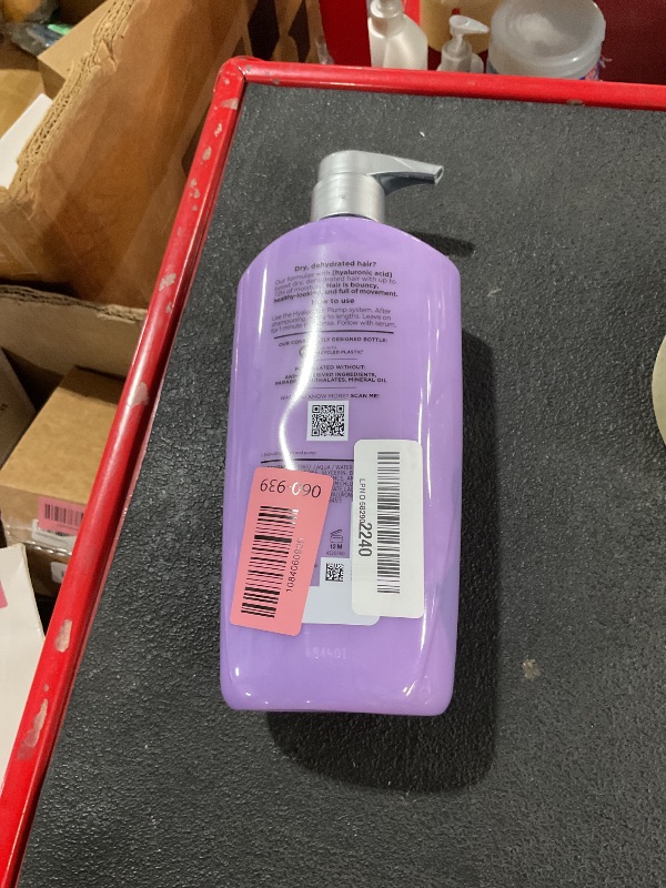 Photo 1 of ** only comes with conditioner **
L'Oreal Paris Elvive Hyaluron Plump Shampoo and Conditioner Set for Dry, Dehydrated Hair, 72H Hydrating Hair Care, Infused with Hyaluronic Acid Complex, 53 Fl Oz Set