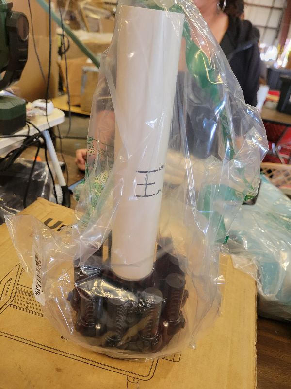 Photo 1 of 11815 Center Pipe Hub with 11484 Lateral Assembly Fit For INTEX 26645EG