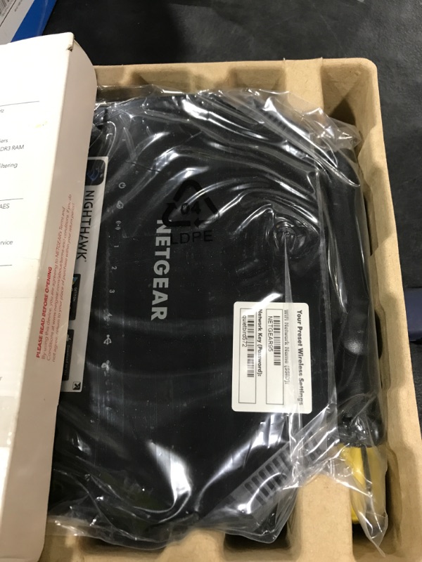 Photo 1 of NETGEAR R6230 WiFi Router - AC1200 Dual Band Gigabit