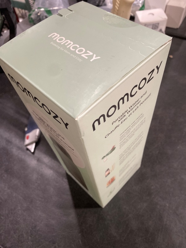 Photo 1 of Momcozy Portable Bottle Warmer