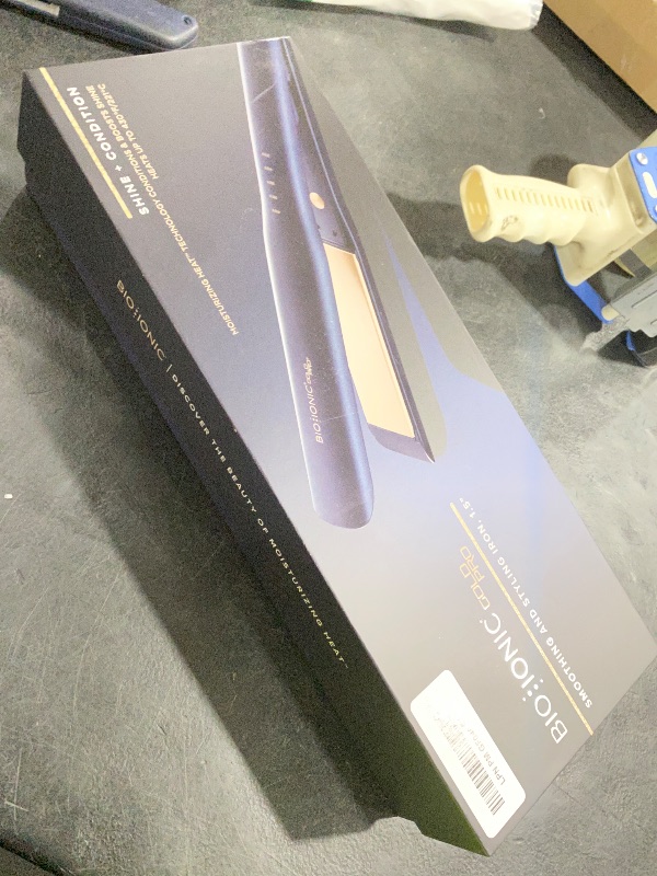 Photo 1 of Bio Ionic GoldPro 1.5" Styling Iron