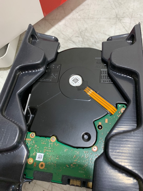 Photo 1 of Western Digital 22TB WD Red Pro NAS Internal Hard Drive HDD - 7200 RPM, SATA 6 Gb/s, CMR, 512 MB Cache, 3.5" - WD221KFGX
