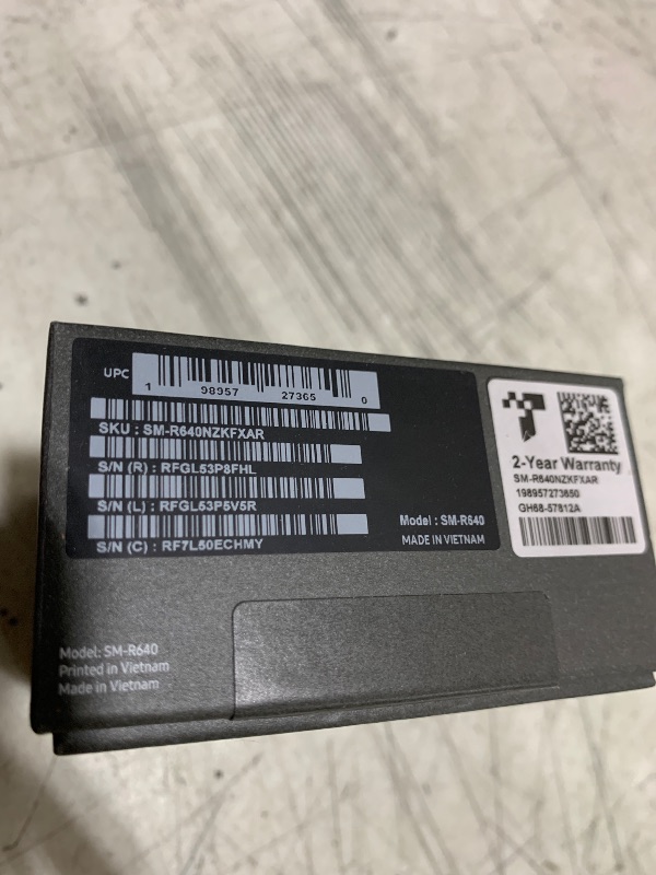 Photo 1 of Samsung Galaxy Buds4 Pro True Wireless Earbuds