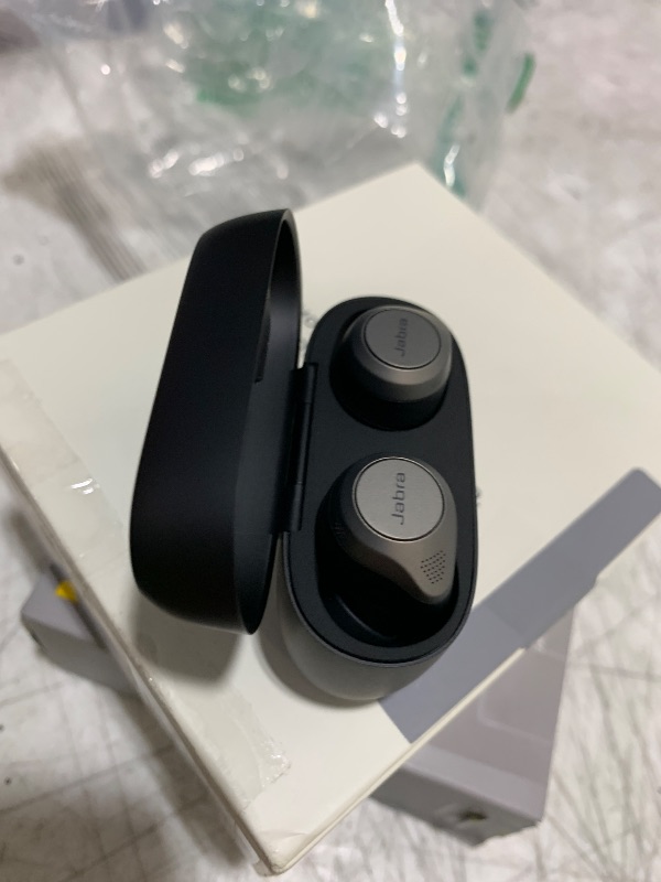 Photo 1 of Jabra Elite 85t Titanium Black Wireless Earbuds