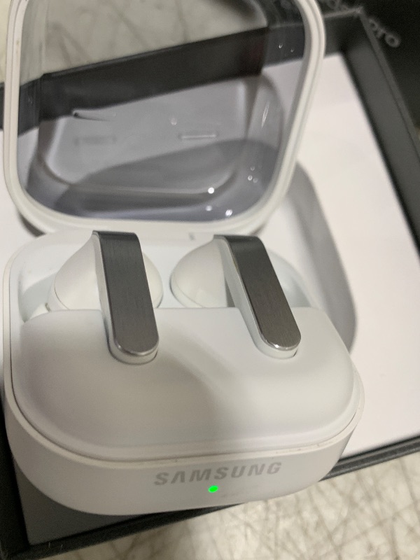 Photo 1 of Samsung Galaxy Buds 4 Pro (2026) AI True Wireless Bluetooth Earbuds, White