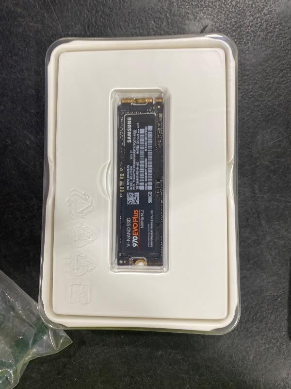 Photo 1 of Samsung 970 EVO Plus 500GB NVMe M.2 SSD
