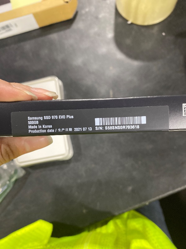 Photo 1 of Samsung 970 EVO Plus 500GB NVMe M.2 SSD