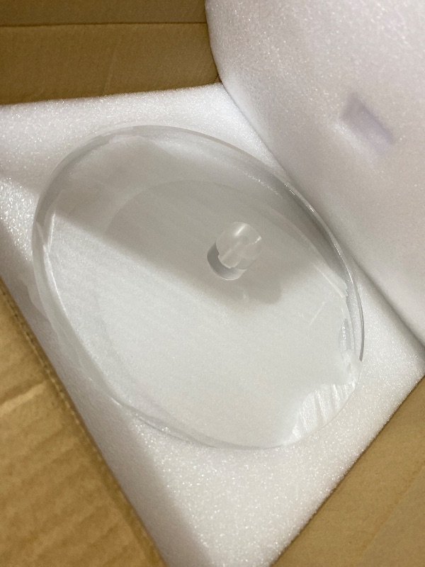 Photo 1 of Lineshading 2 Pcs Clear Acrylic End Tables 10x10x24