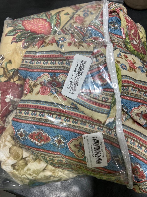 Photo 1 of ENASAL Cotton Quilt Set, Queen Size, Vintage Floral Patchwork